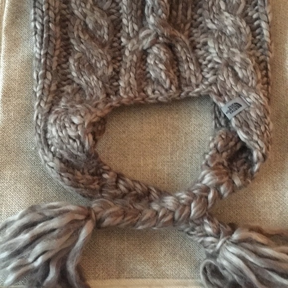 The North Face grey marled super soft beanie - Picture 2 of 4